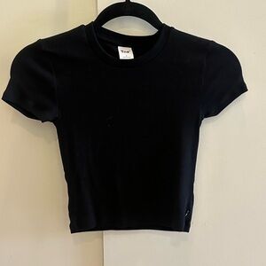 TNA (Aritizia) Black Tee